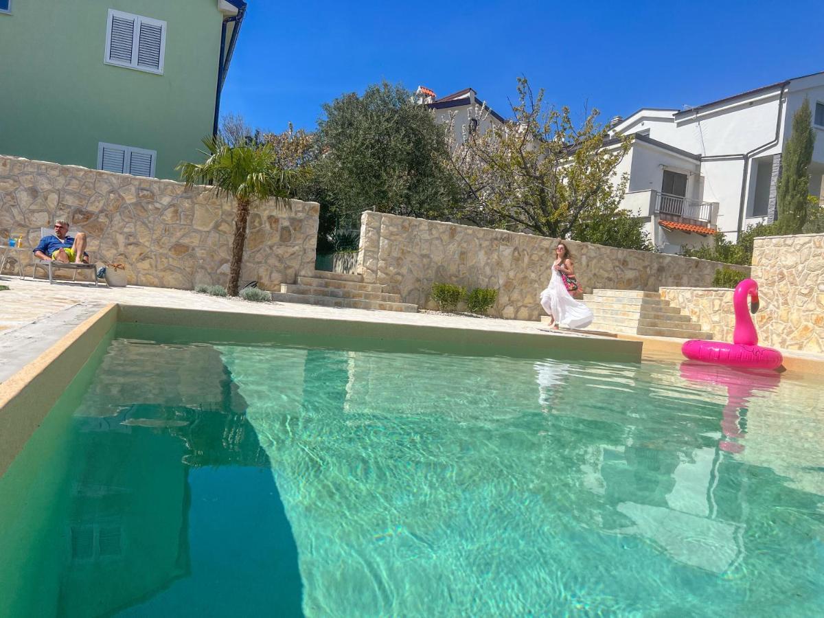 Apartment Baska Mit Poolarea - Krk, Kroatien Exterior foto