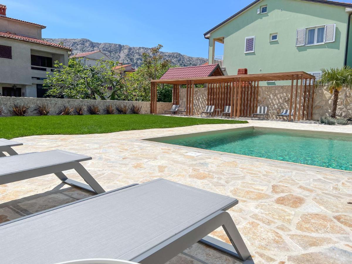 Apartment Baska Mit Poolarea - Krk, Kroatien Exterior foto